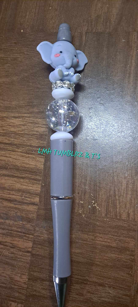 3D elephant focal gray pen clear bead